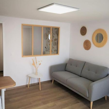 T1 Bis Proche Marais Avec Garage A Moto Apartment Bourges Luaran gambar